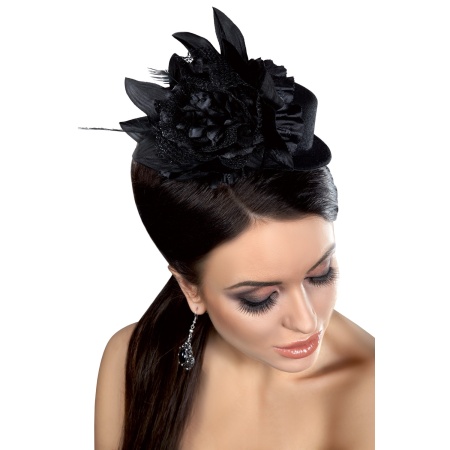 Mini chapeau bibi à fleur de Livco Corsetti en velours noir avec fleur pailletée et plumes douces