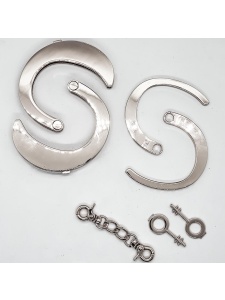 Robust metal handcuffs for BDSM games from Roomfun