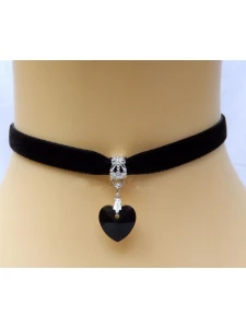 Image du Collier Pendentif Coeur en velours noir, bijou de corps sexy