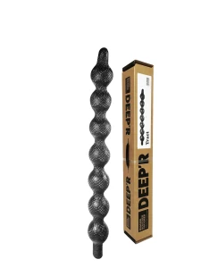 Abbildung des DEEP'R Tract Dildos, ein 70 cm großes extremes BDSM-Spielzeug