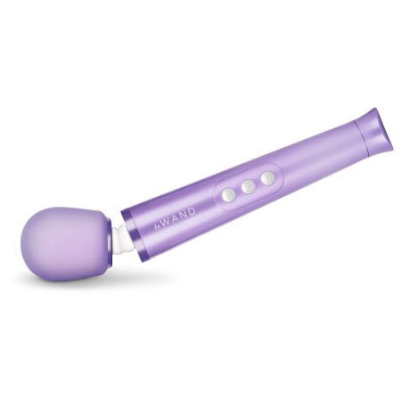 Image of Le Wand Petite Rechargeable Fuchsia Vibrating Massager - Compact and Powerful