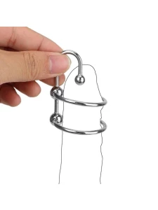 Bild des'Doppelring-Spermienstoppers, ein sinnliches und effektives Spielzeug aus silbernem Stahl