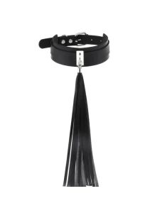 Image du Collier Pendentif Extra Long Noir, un accessoire BDSM élégant