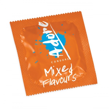 Pack of 12 Pasante Varied Flavoured Condoms