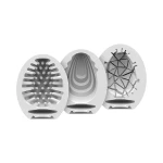 Trois masturbateurs Satisfyer Eggcited avec différentes structures internes