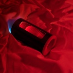 LELO F1S V2X, masturbatore vibrante collegato via Bluetooth in nero opaco e bronzo