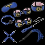 Coffret Bondage Luxe BTB - Set Airforce contenant menottes, croix de retenue, bâillon, loup, collier et laisse