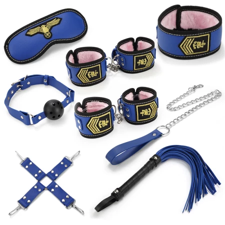 Coffret Bondage Luxe BTB - Set Airforce contenant menottes, croix de retenue, bâillon, loup, collier et laisse