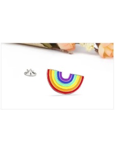 Image du Pin's Arc-en-Ciel de marque Mea, un accessoire coloré et élégant
