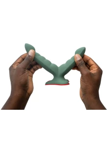 Image of the Dildo Double Fun Factory Ryde Vert, a unique sextoy designed to simultaneously stimulate the G-spot and the anal area.