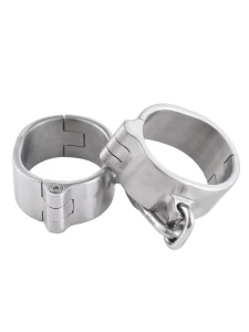 Immagine delle robuste manette BDSM in acciaio inossidabile