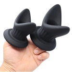 Image of the Hollow tunnel plug, black silicone sextoy