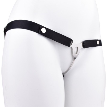 Feminizer Flying-V Type 1 metal chastity belt