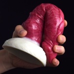 Image du Gode en Gel de Silice Hellfire Blanc - 11, un sextoy rose et blanc pour un plaisir anal optimal.